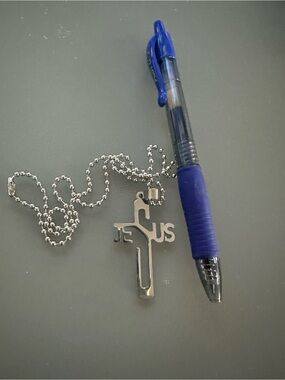 Silver Jesus Cross Pendant Necklace - Men Accessories Jewelry